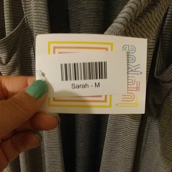 LuLaRoe Sarah - Picture 4 of 6